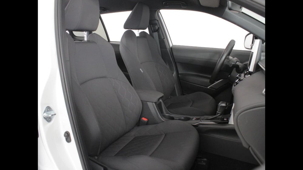Toyota Corolla Cross Hybrid usata a Palermo (7)