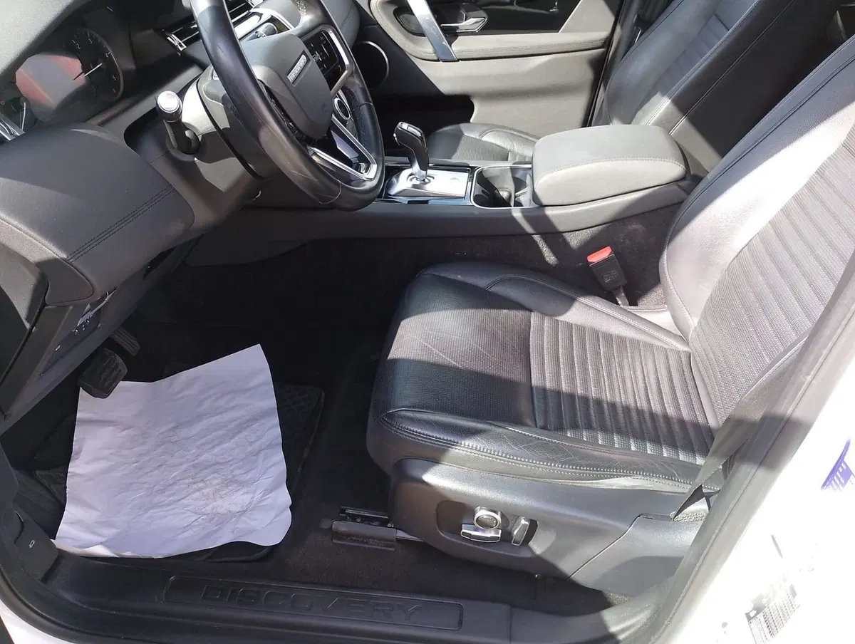 Land Rover Discovery Sport usata a Arezzo (5)