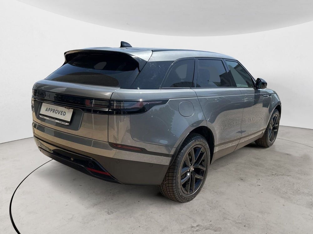 Land Rover Range Rover Velar nuova a Arezzo (2)