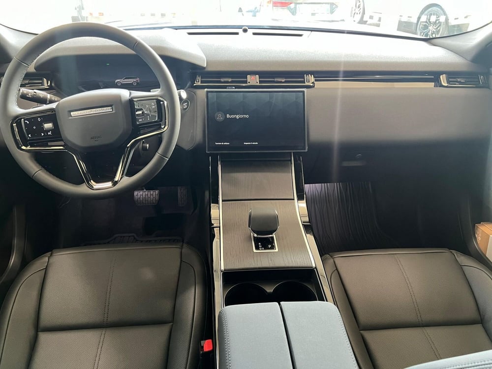 Land Rover Range Rover Velar nuova a Arezzo (4)