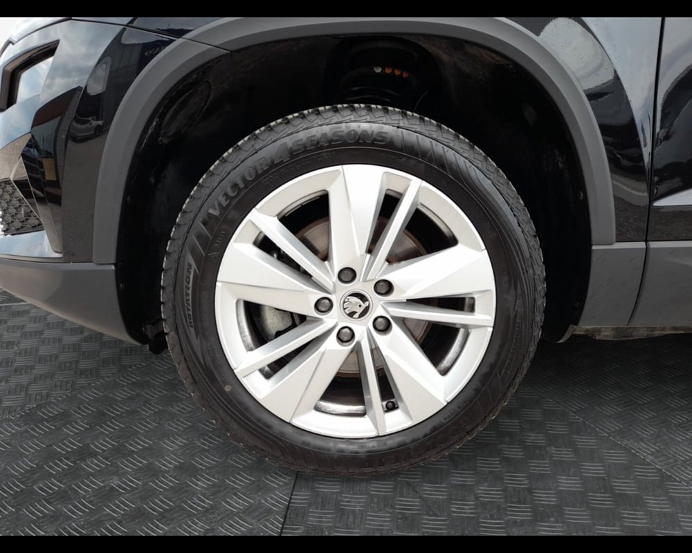 Skoda Karoq usata a Ravenna (14)