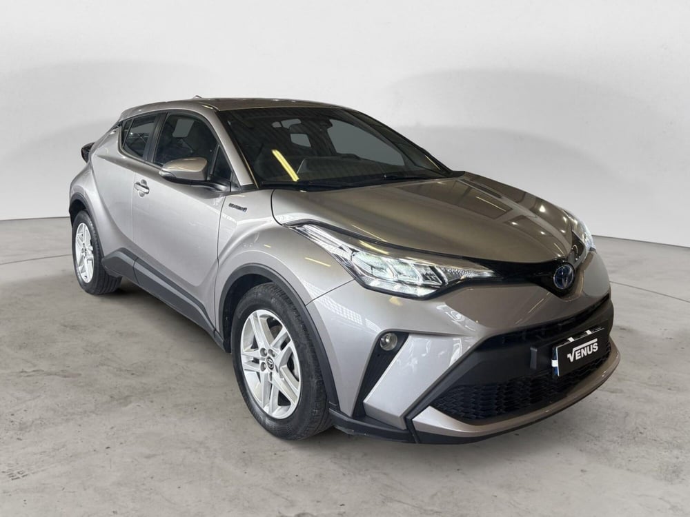 Toyota Toyota C-HR usata a Monza e Brianza (16)