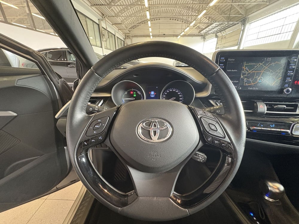 Toyota Toyota C-HR usata a Monza e Brianza (20)