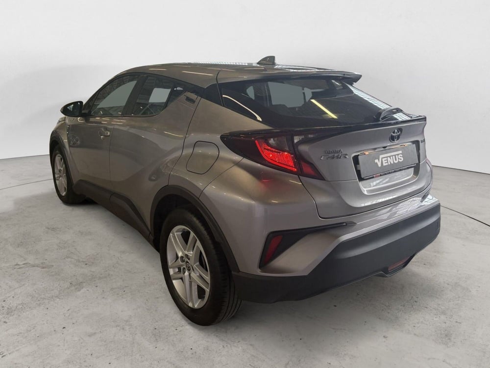 Toyota Toyota C-HR usata a Monza e Brianza (4)