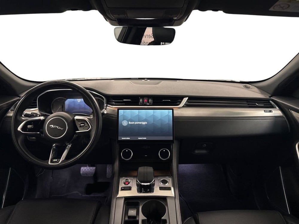 Jaguar F-Pace usata a Prato (11)