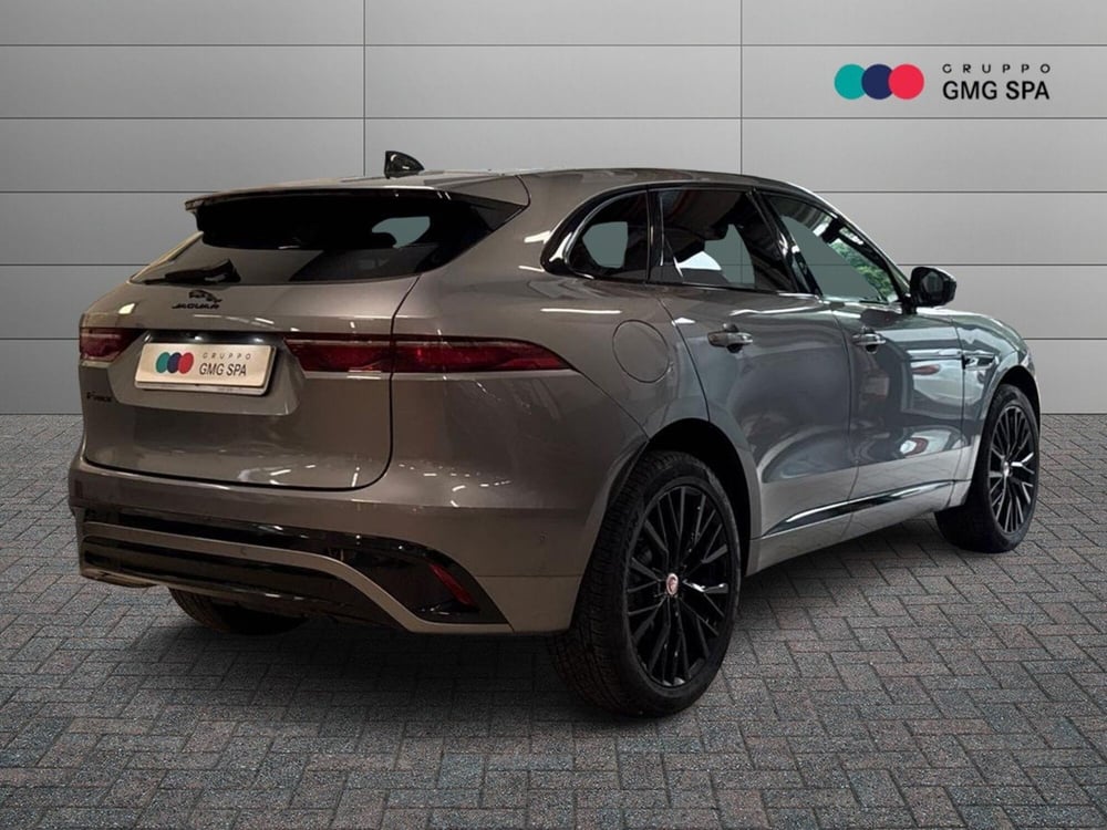 Jaguar F-Pace usata a Prato (3)