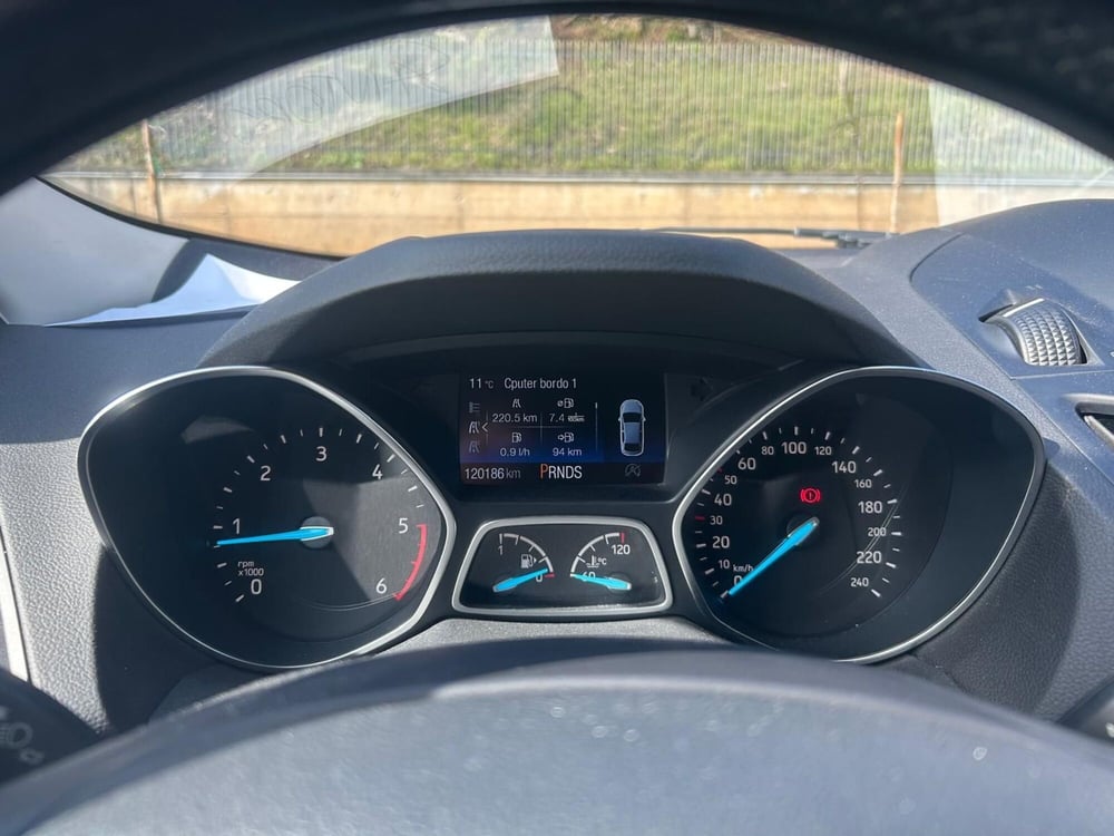 Ford Kuga usata a Salerno (18)