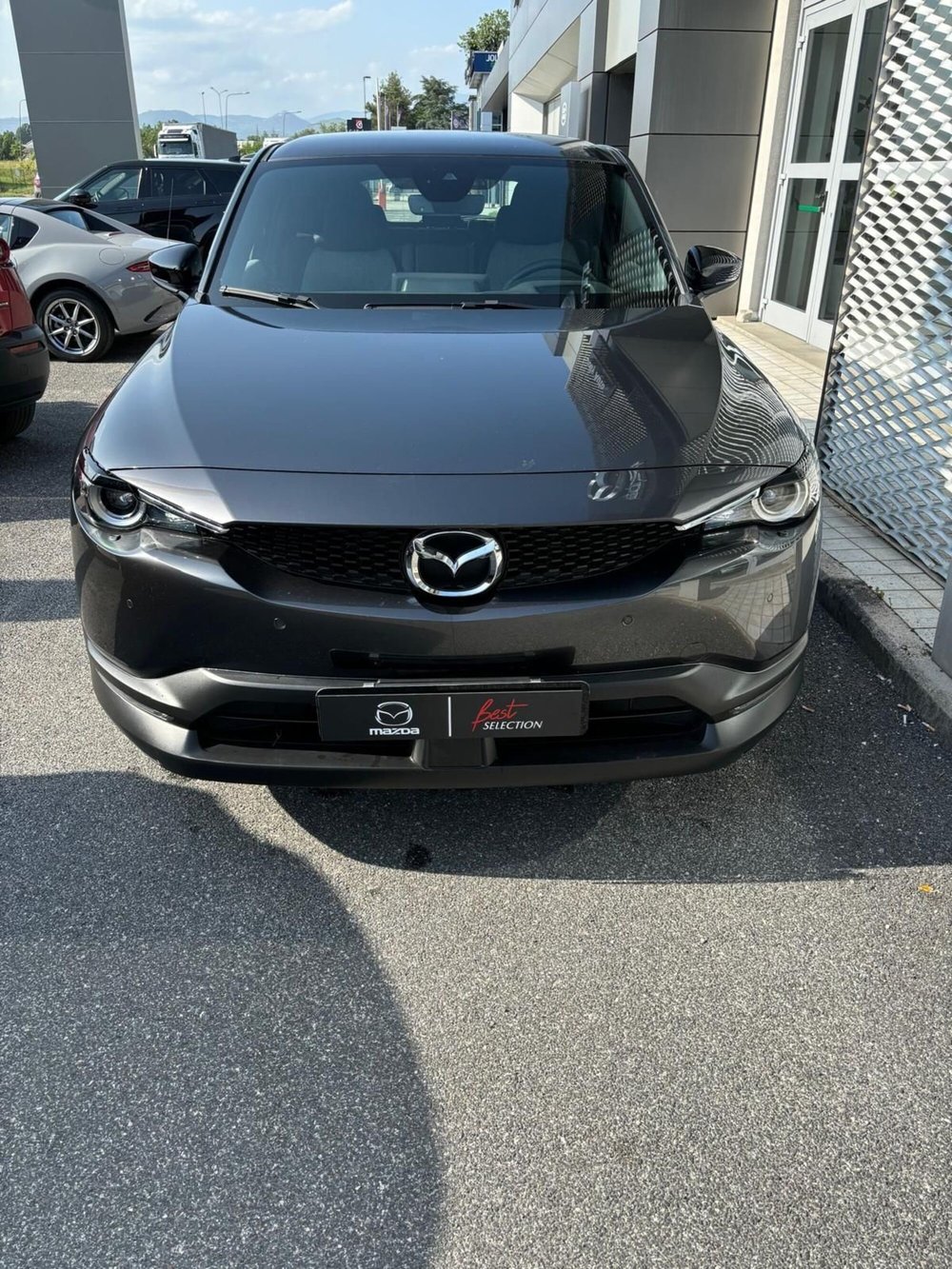 Mazda MX-30 nuova a Frosinone (6)