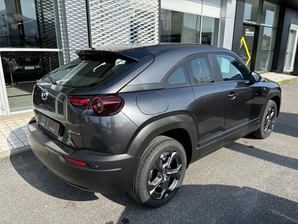 Mazda MX-30 nuova a Frosinone (7)