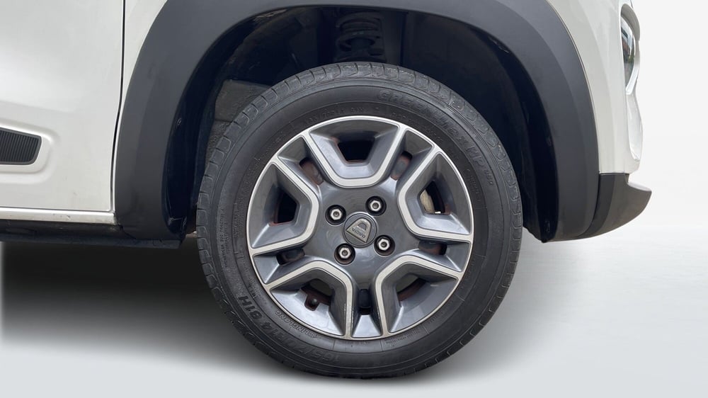 Dacia Spring usata a Varese (15)