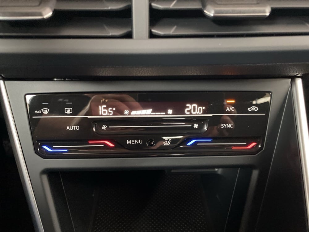 Volkswagen Polo nuova a Lodi (12)