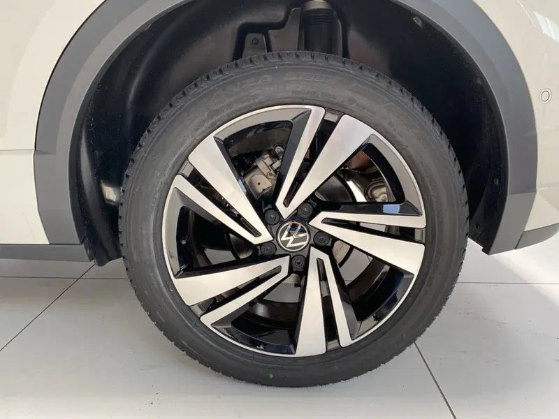 Volkswagen T-Roc nuova a Lodi (10)