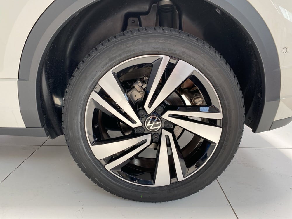 Volkswagen T-Roc nuova a Lodi (10)