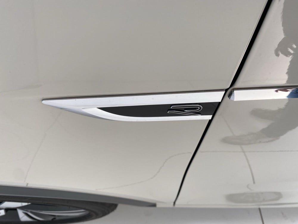 Volkswagen T-Roc nuova a Lodi (11)