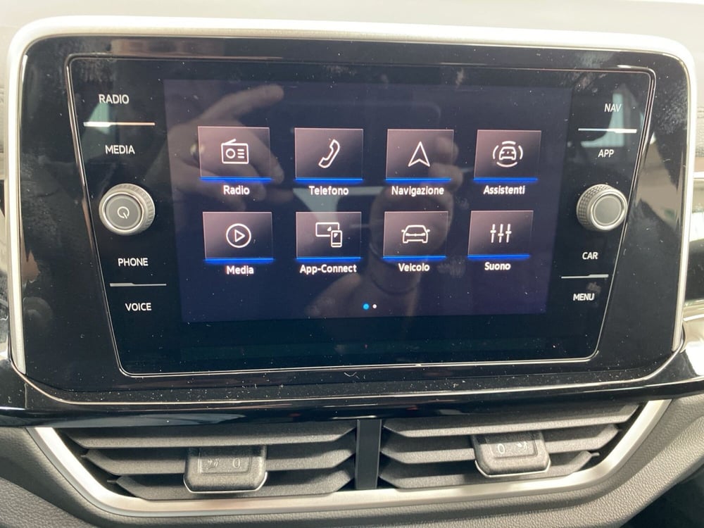 Volkswagen T-Roc nuova a Lodi (14)