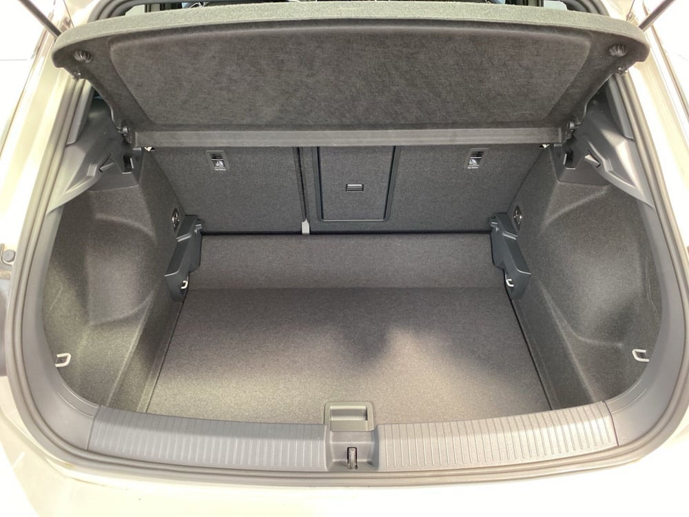 Volkswagen T-Roc nuova a Lodi (9)