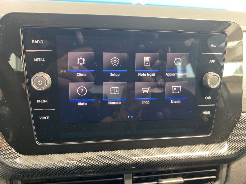 Volkswagen T-Cross nuova a Lodi (14)