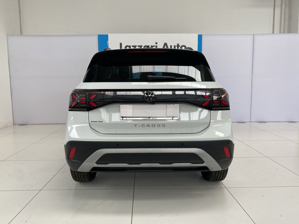 Volkswagen T-Cross nuova a Lodi (5)