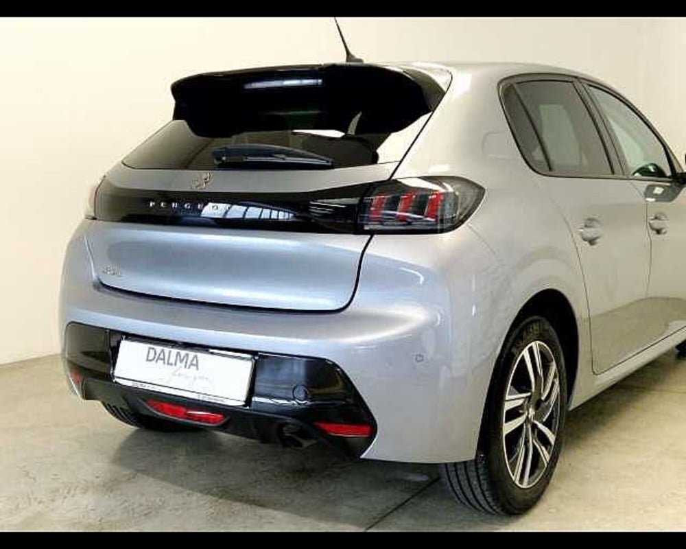 Peugeot 208 usata a Milano (16)
