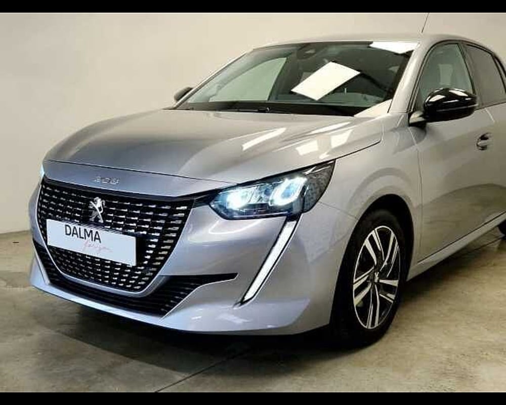 Peugeot 208 usata a Milano (17)