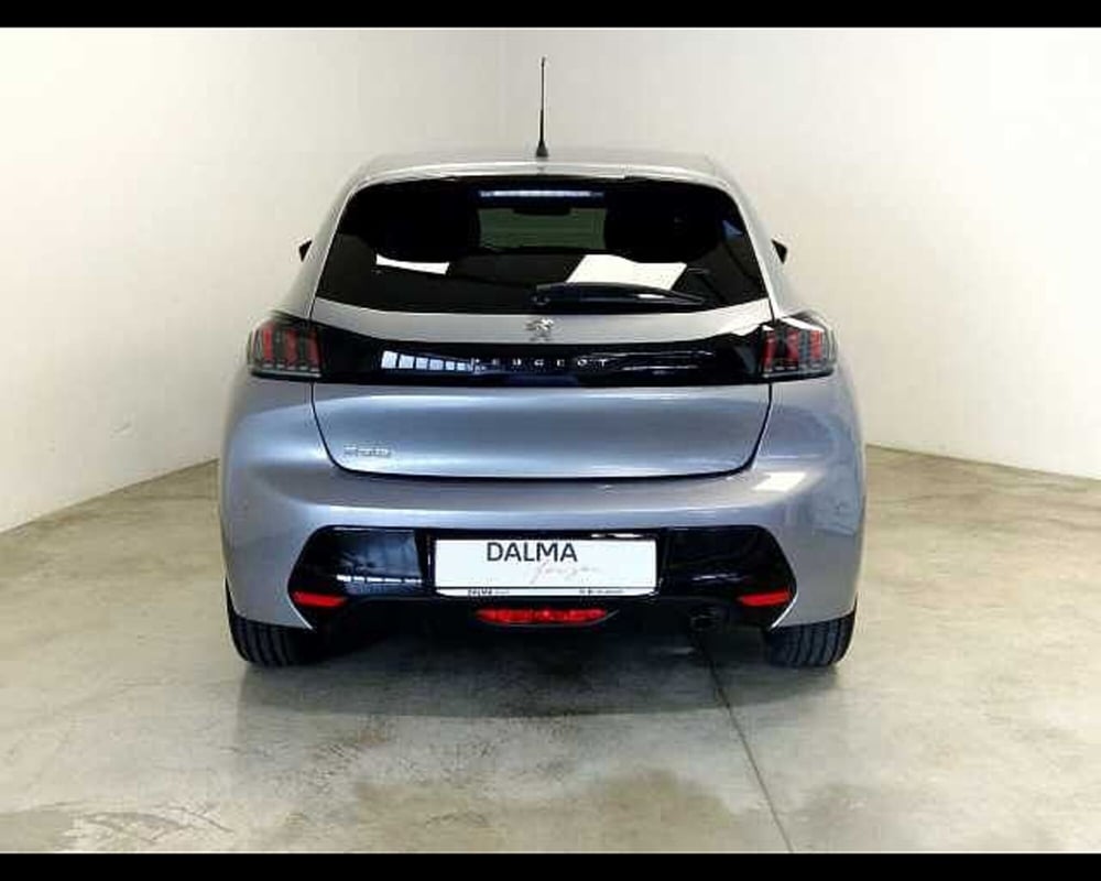 Peugeot 208 usata a Milano (3)