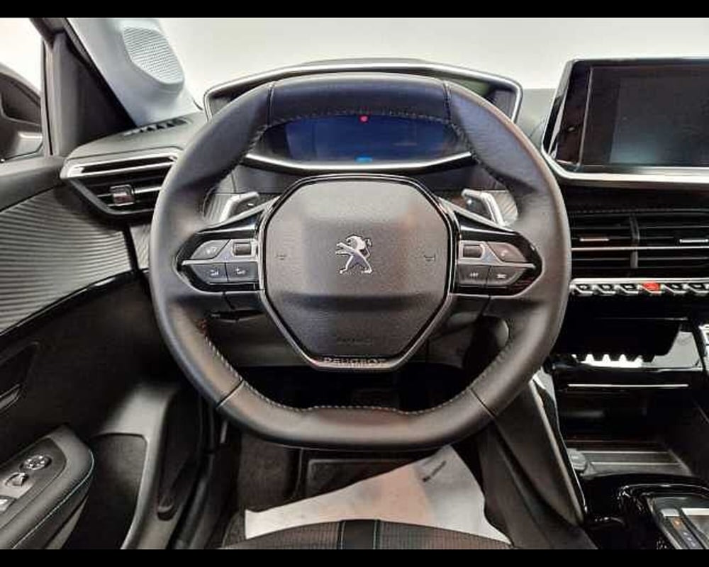 Peugeot 208 usata a Milano (8)
