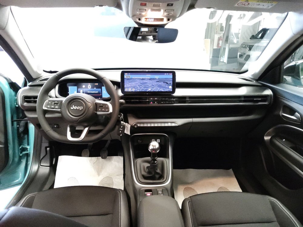 Jeep Avenger nuova a Monza e Brianza (14)