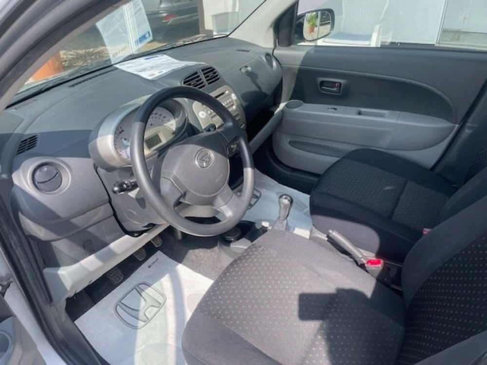 Daihatsu Sirion usata a Prato (9)