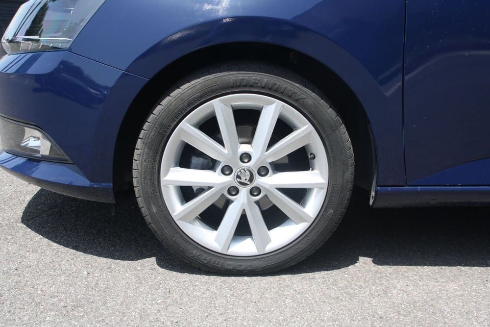 Skoda Fabia usata a Catania (7)