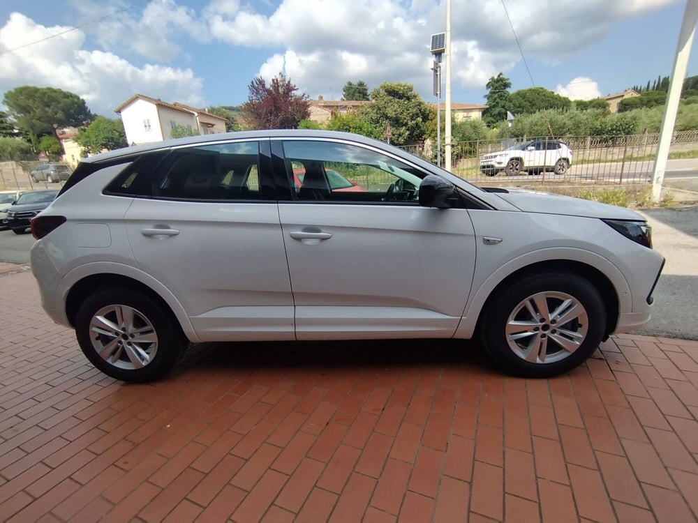 Opel Grandland nuova a Arezzo (5)