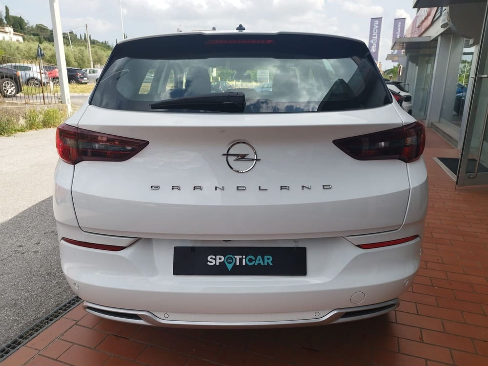 Opel Grandland nuova a Arezzo (6)