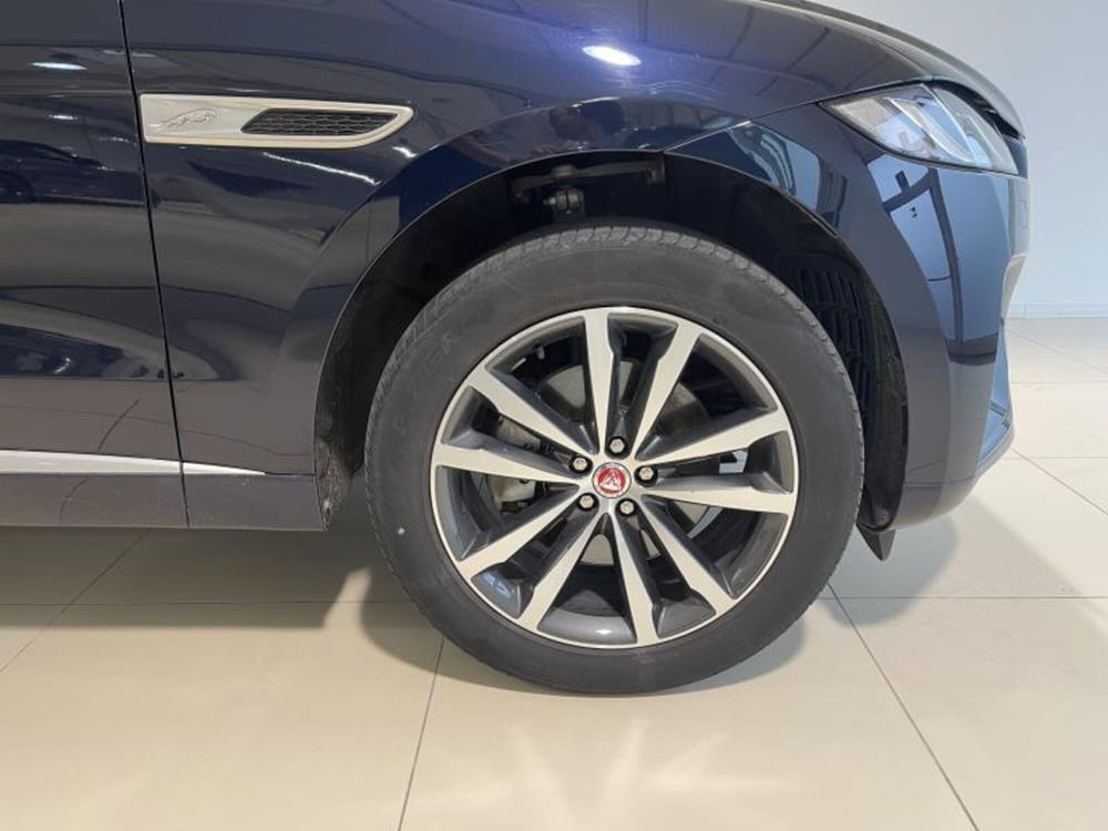Jaguar F-Pace usata a Venezia (4)