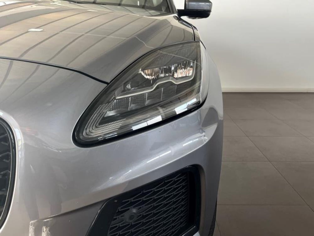 Jaguar E-Pace usata a Venezia (12)