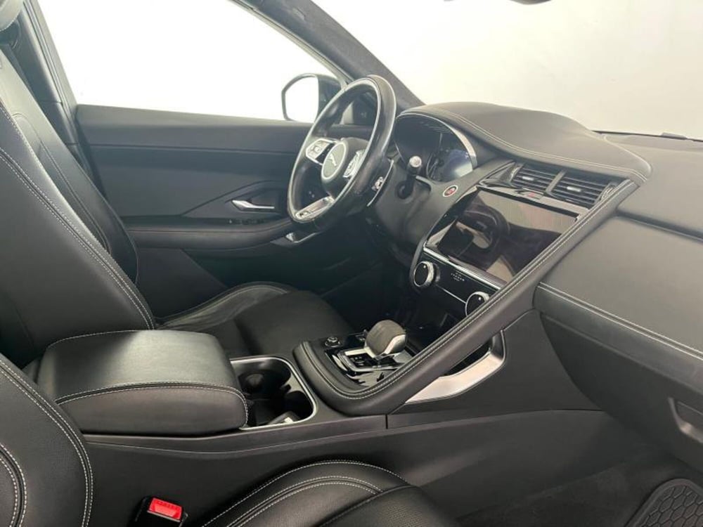 Jaguar E-Pace usata a Venezia (3)