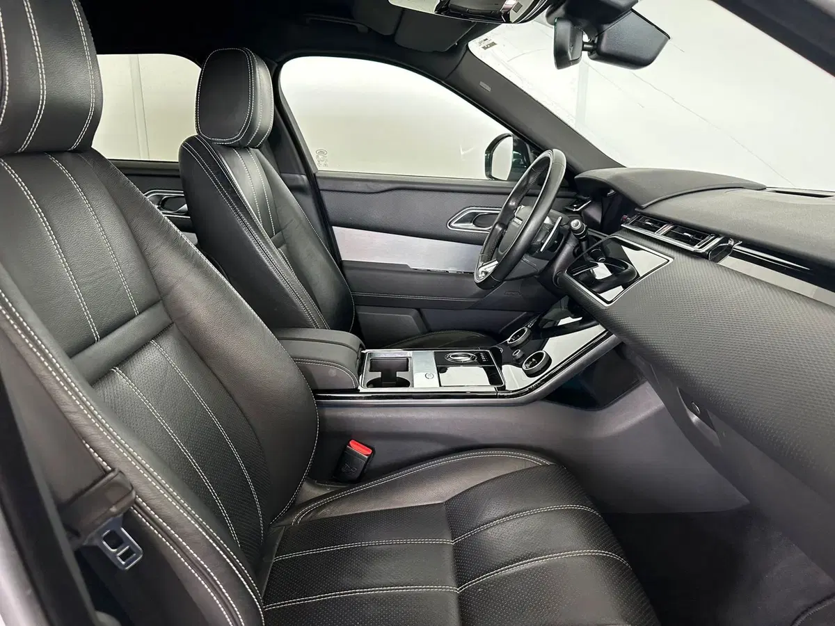Land Rover Range Rover Velar usata a Modena (3)