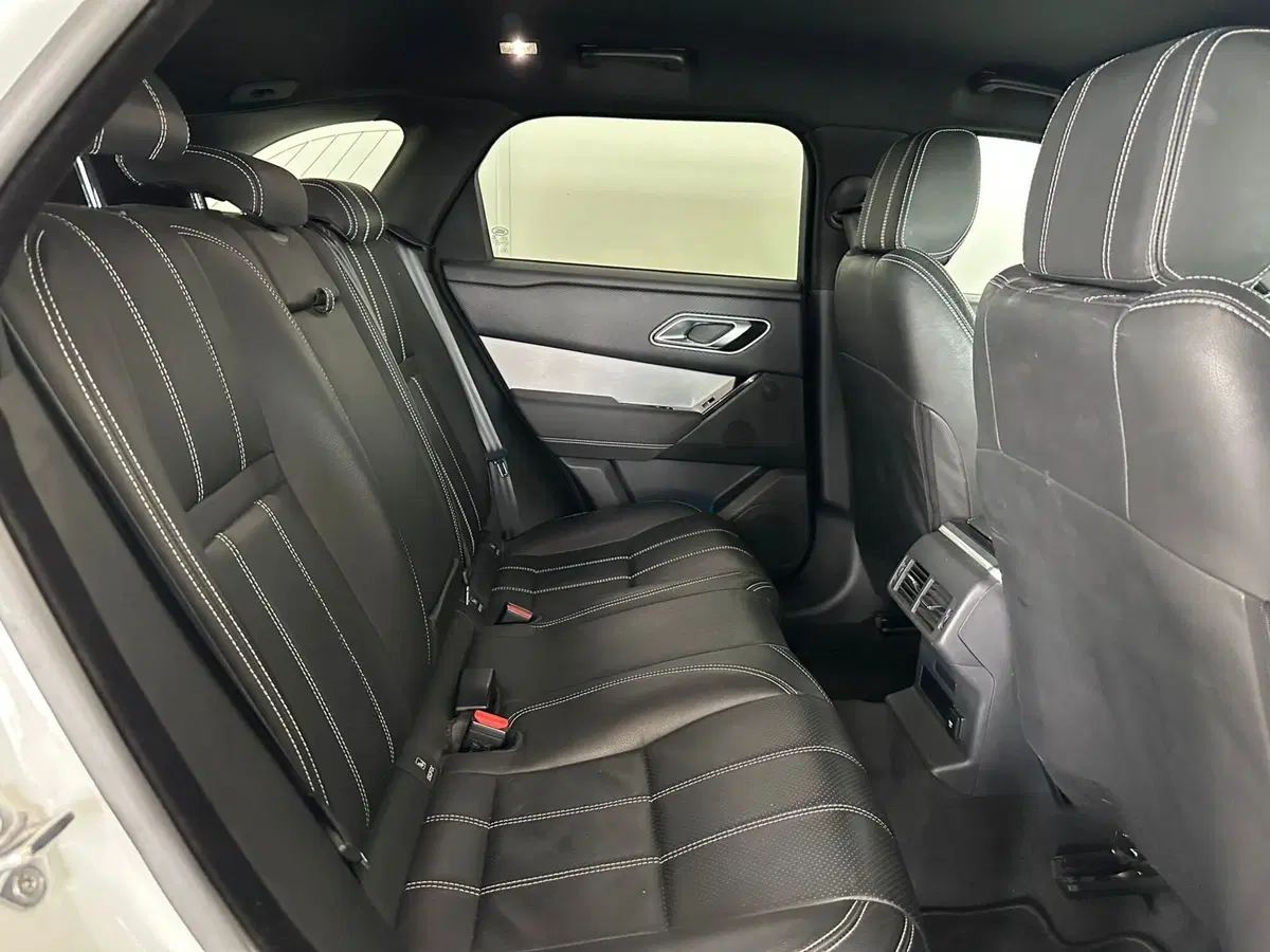 Land Rover Range Rover Velar usata a Modena (5)