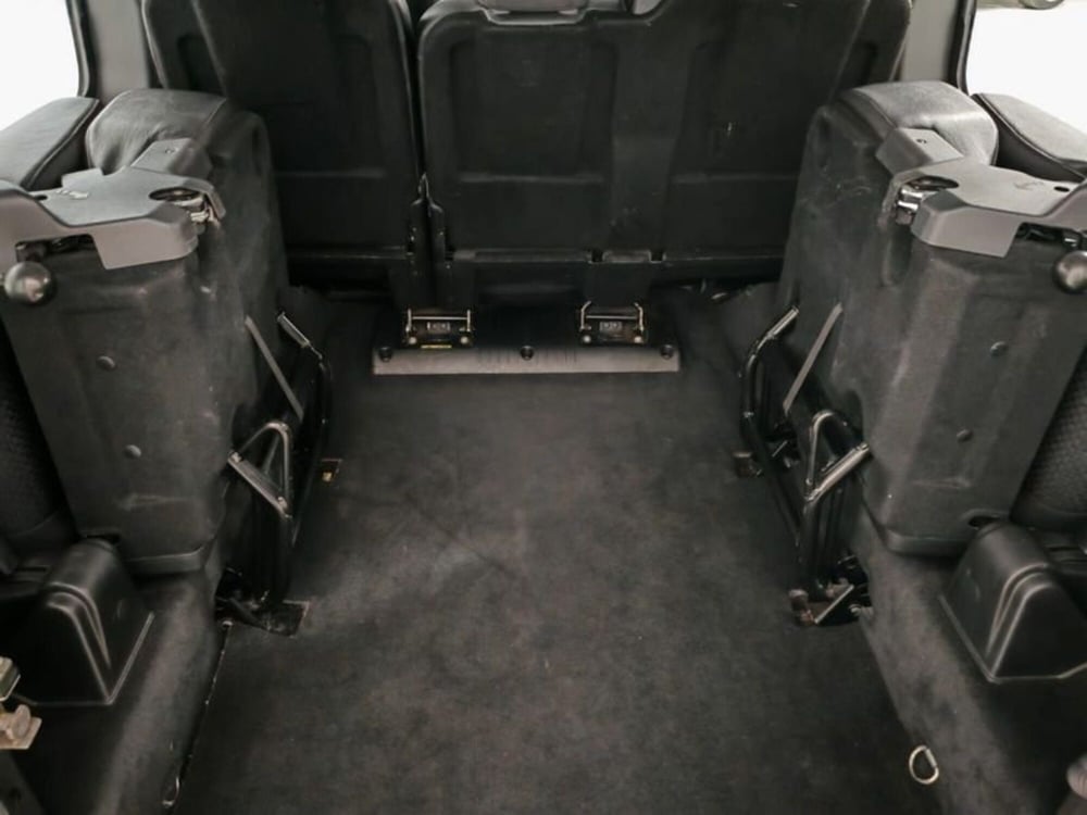Land Rover Defender usata a Novara (6)