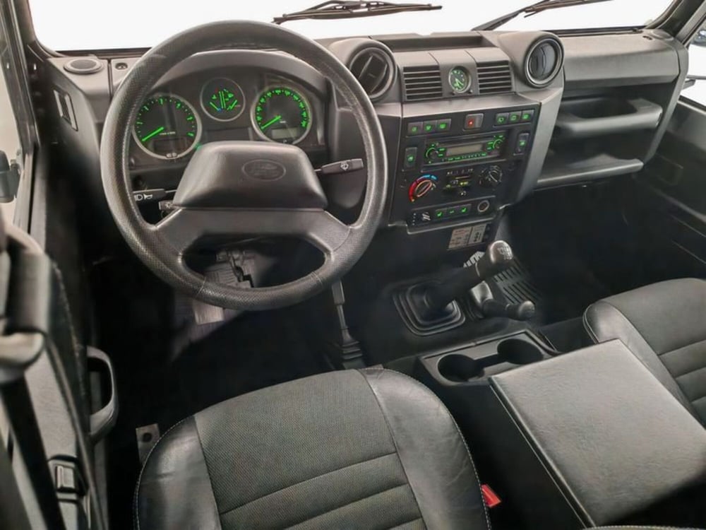 Land Rover Defender usata a Novara (4)