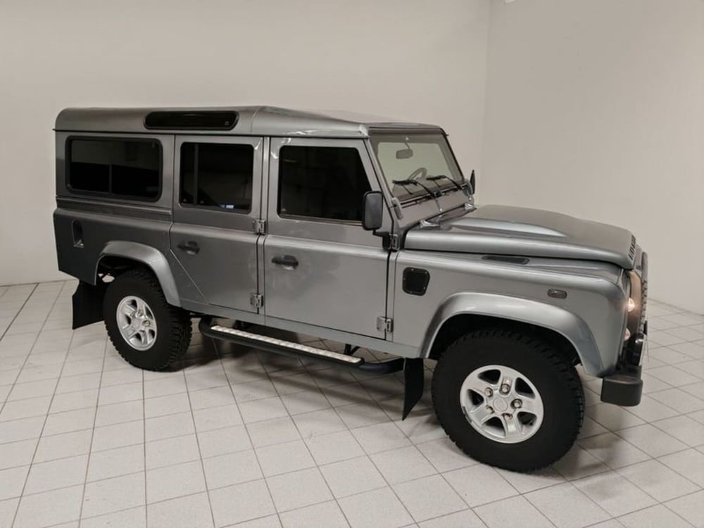 Land Rover Defender usata a Novara (6)
