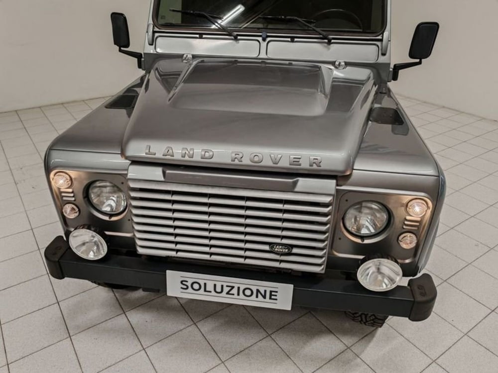 Land Rover Defender usata a Novara (8)