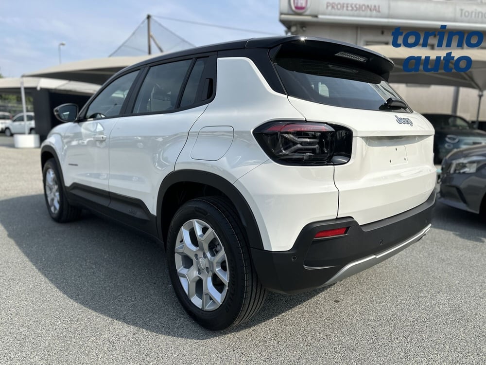 Jeep Avenger nuova a Torino (5)