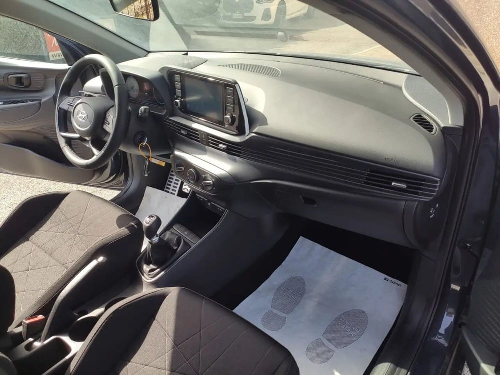 Hyundai Bayon nuova a Latina (5)