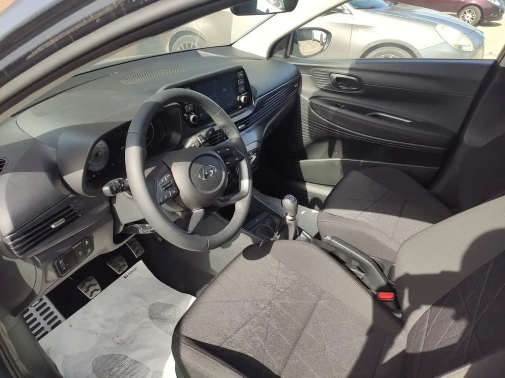 Hyundai Bayon nuova a Latina (9)