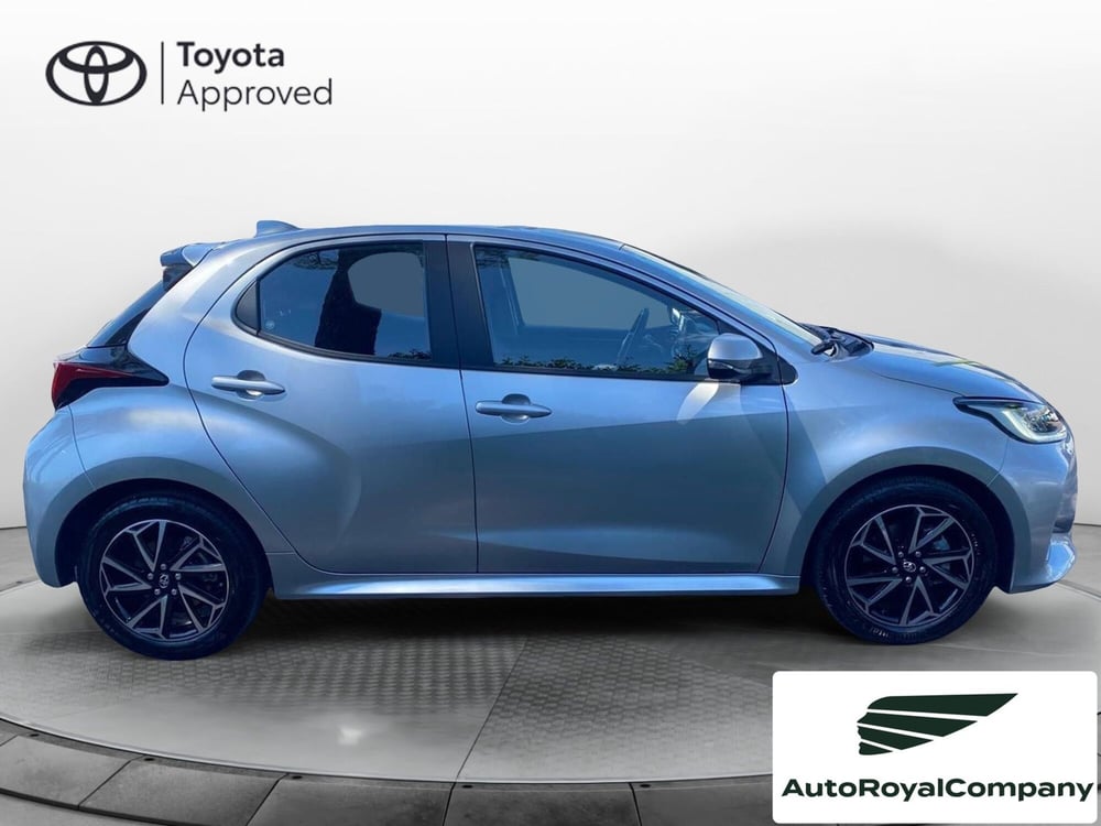 Toyota Yaris usata a Roma (10)