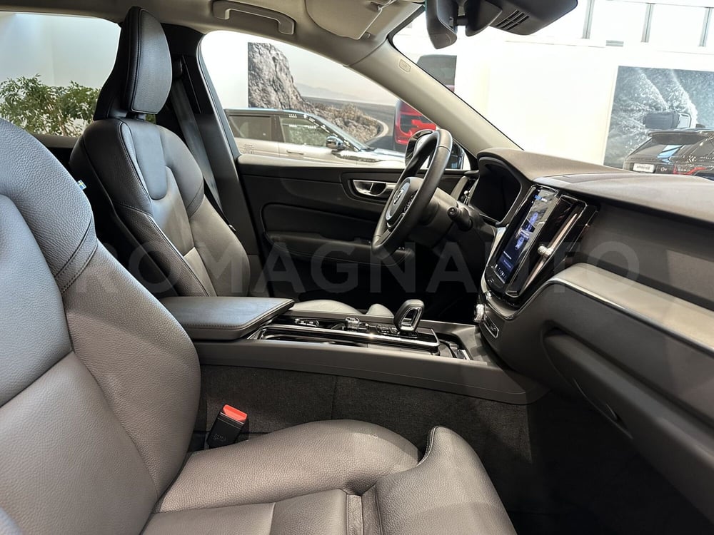 Volvo XC60 usata a Forlì-Cesena (8)