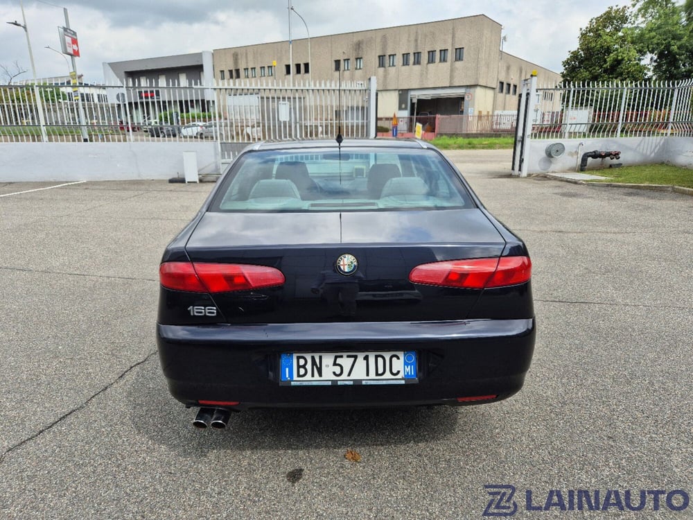 Alfa Romeo 166 usata a Milano (6)