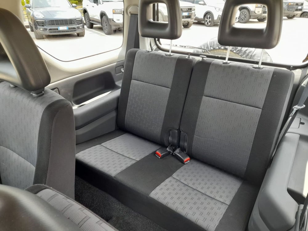 Suzuki Jimny usata a L'Aquila (11)
