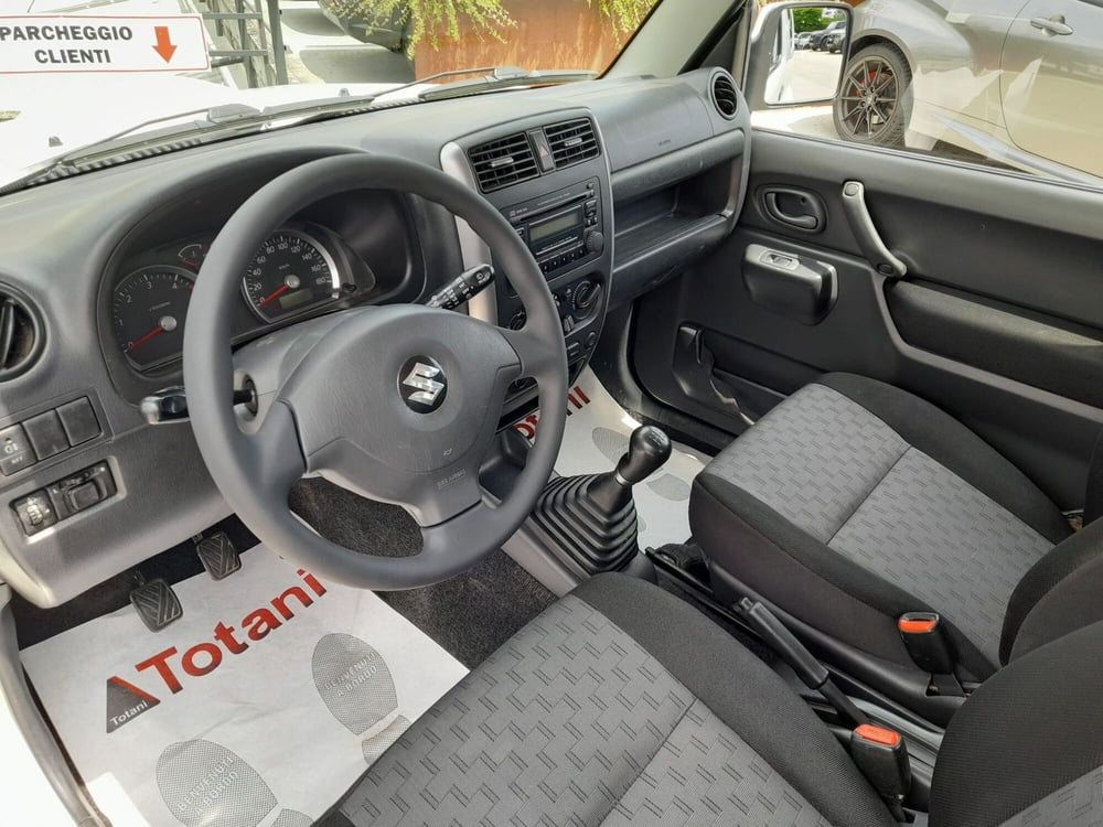 Suzuki Jimny usata a L'Aquila (14)