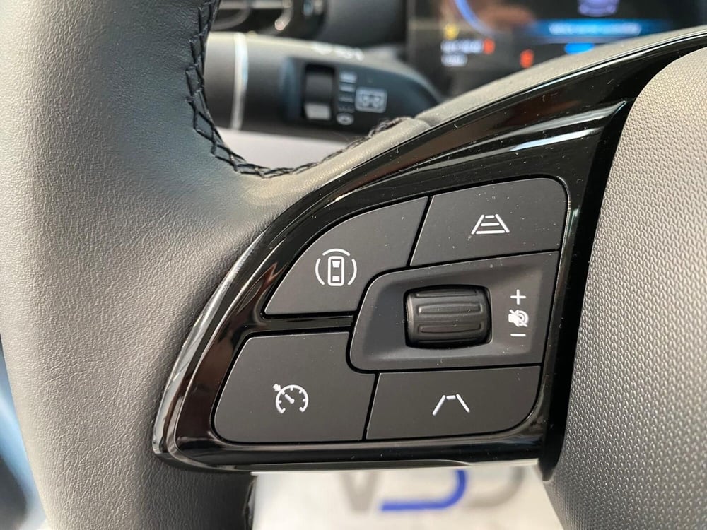 Leapmotor T03 nuova a Milano (14)