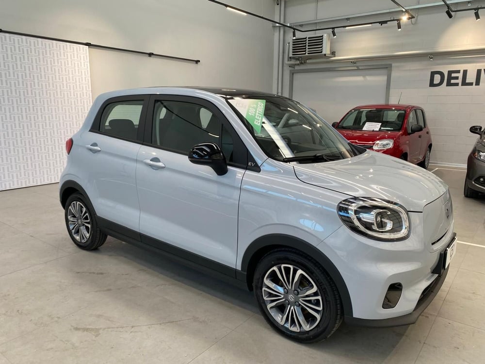 Leapmotor T03 nuova a Milano (7)